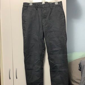 2/$10 H&M Tapered Chinos 32